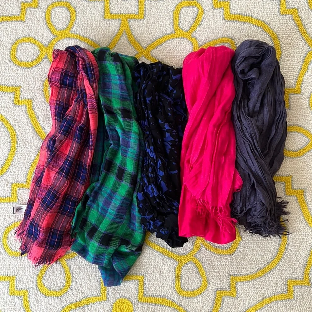 Set of 5 Beautiful Scarves